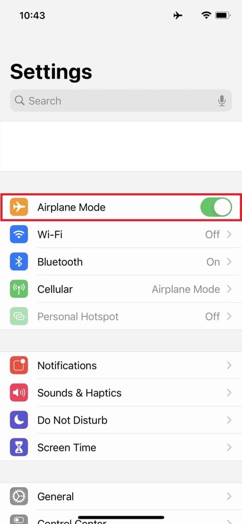 Cách kích hoạt chế độ máy bay trên iPhone - GEARVN