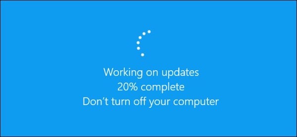 GEARVN.COM - Tránh shutdown máy tính bất ngờ khi Windows đang update